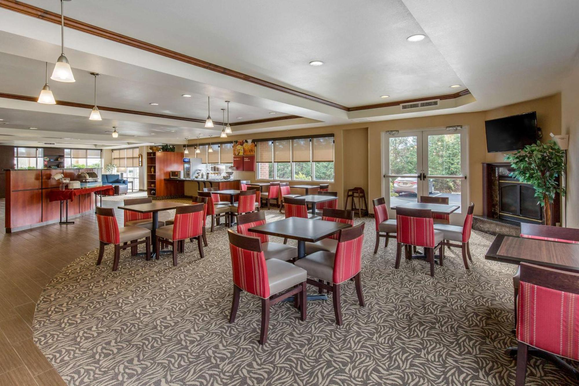 Comfort Suites Сифорд Экстерьер фото